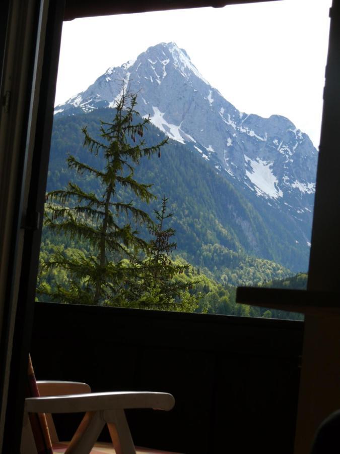 Ferienwohnung Arzgrube Mittenwald Bagian luar foto