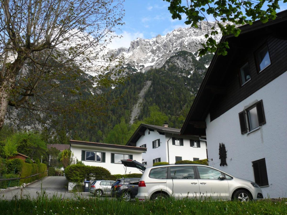 Ferienwohnung Arzgrube Mittenwald Bagian luar foto