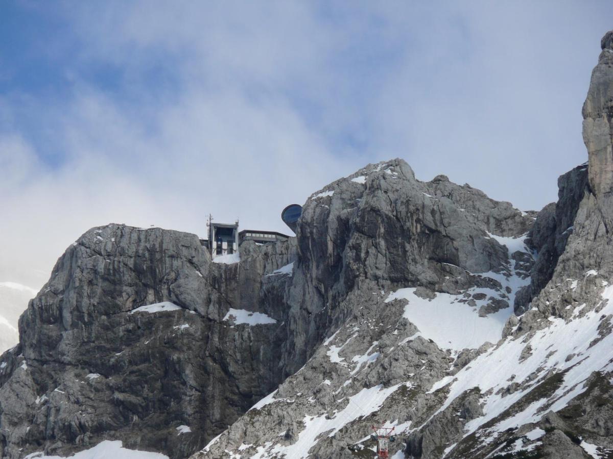 Ferienwohnung Arzgrube Mittenwald Bagian luar foto